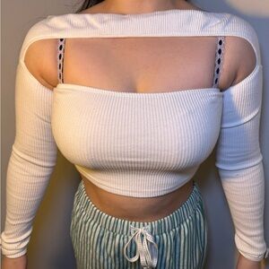 Maniere De Voir White Cut-Out Crop Top